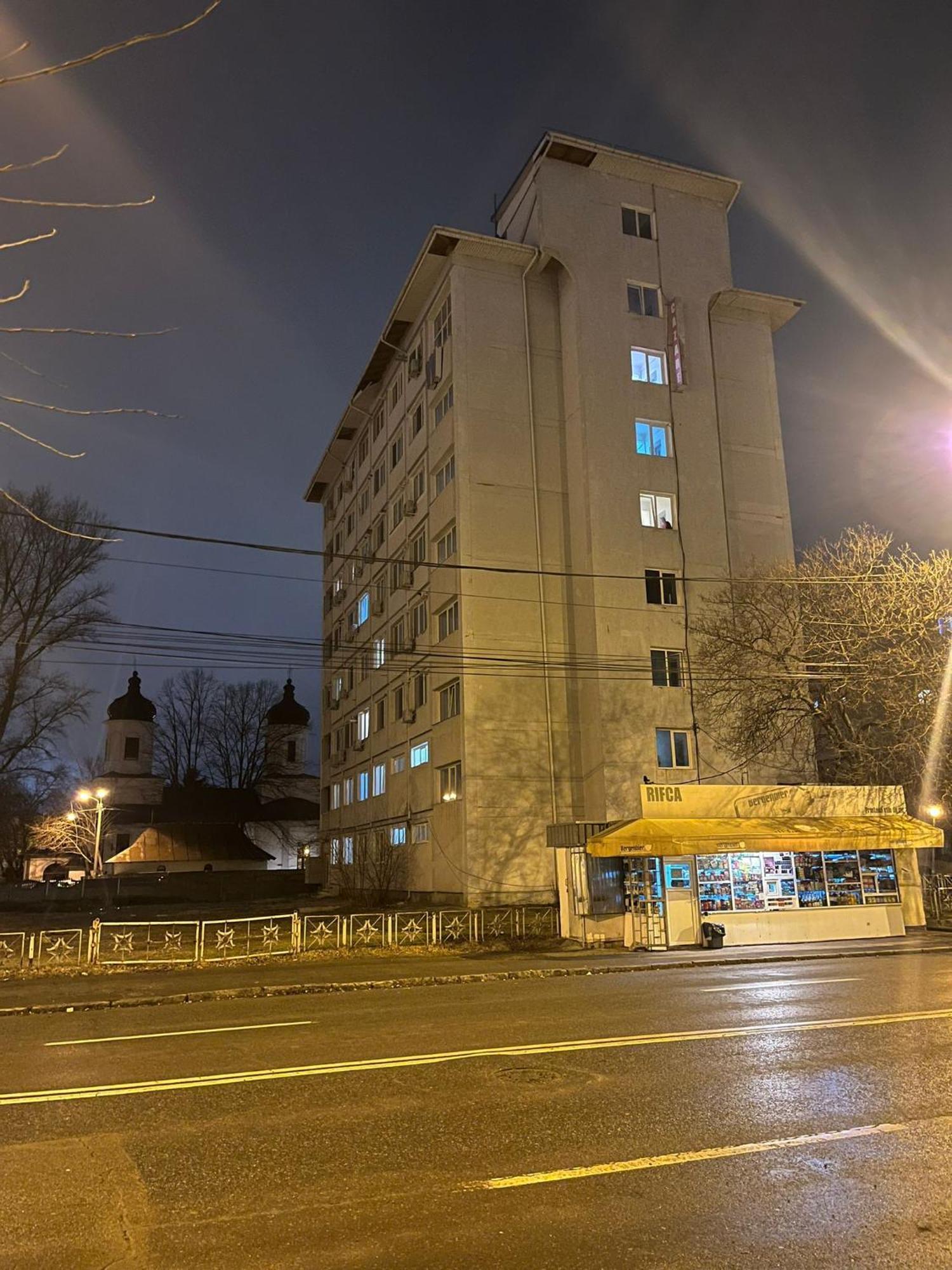 Ceronav Studio Apartment Galati  Luaran gambar